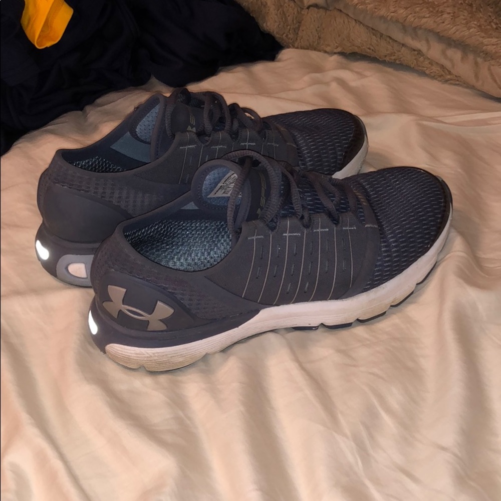 Under Armour Running shoes